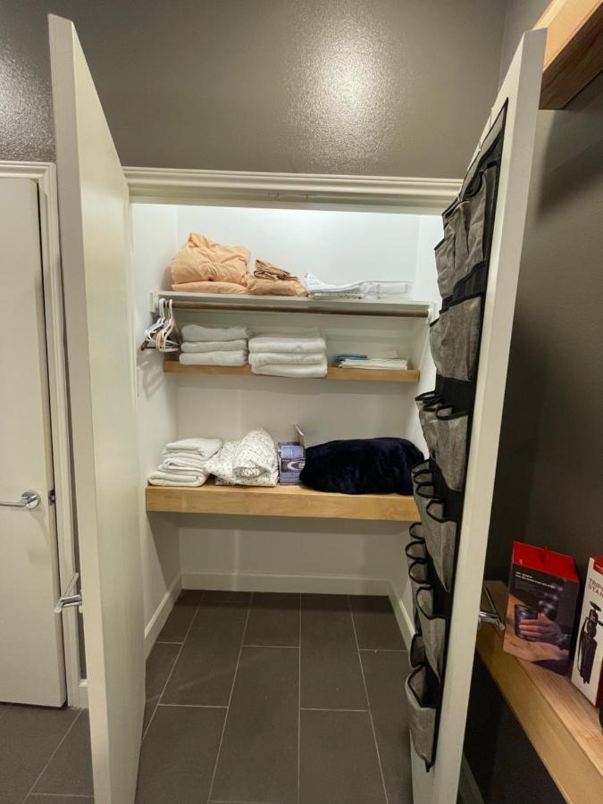 N-E-G Skai Midtown Of Houston 빌라 외부 사진