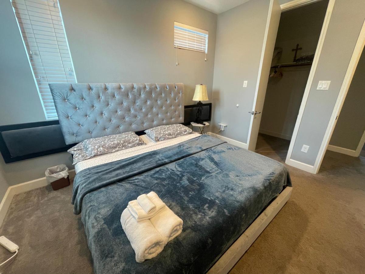 N-E-G Skai Midtown Of Houston 빌라 외부 사진